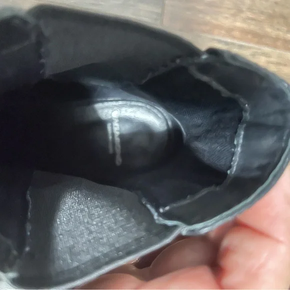 VAGABOND Black Leather Ankle Boots - Picture 7 of 8